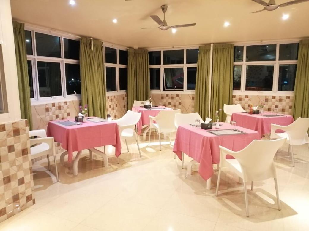 The Grand View Hotel Male Ngoại thất bức ảnh