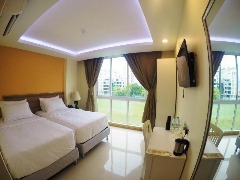 The Grand View Hotel Male Ngoại thất bức ảnh